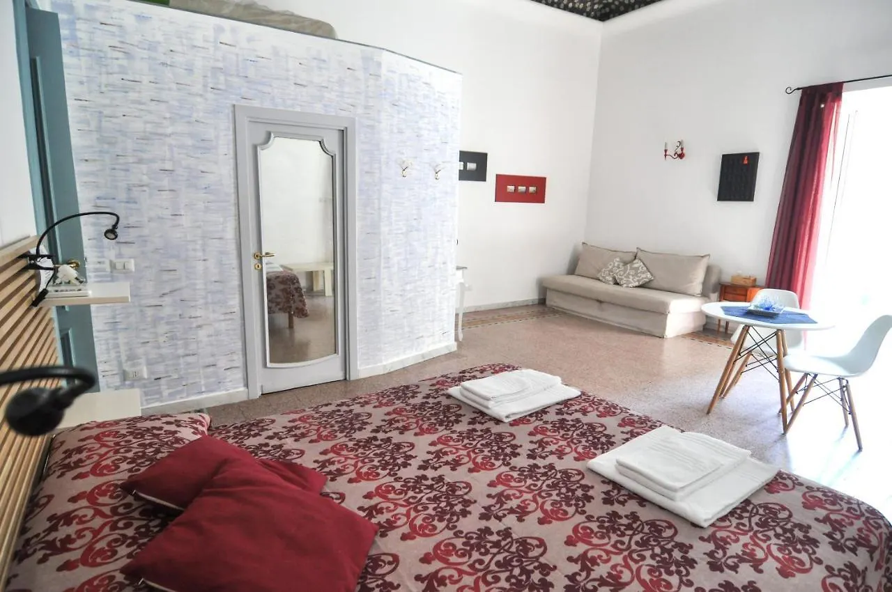 Bed & Breakfast B&B Alchimia Napoletana Naples Italy